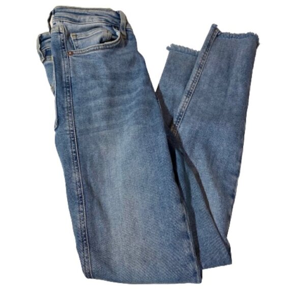 Free People Denim - Free People Medium Wash Jeans Fray Hem Size 27